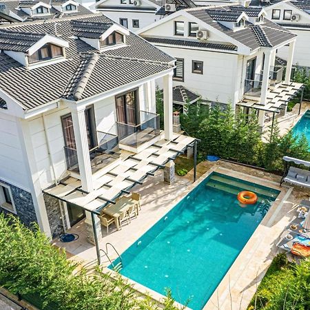 4 Bedroom Holiday Villa In Hisaroenue Oeluedeniz- Gold Rose Fethiye Esterno foto