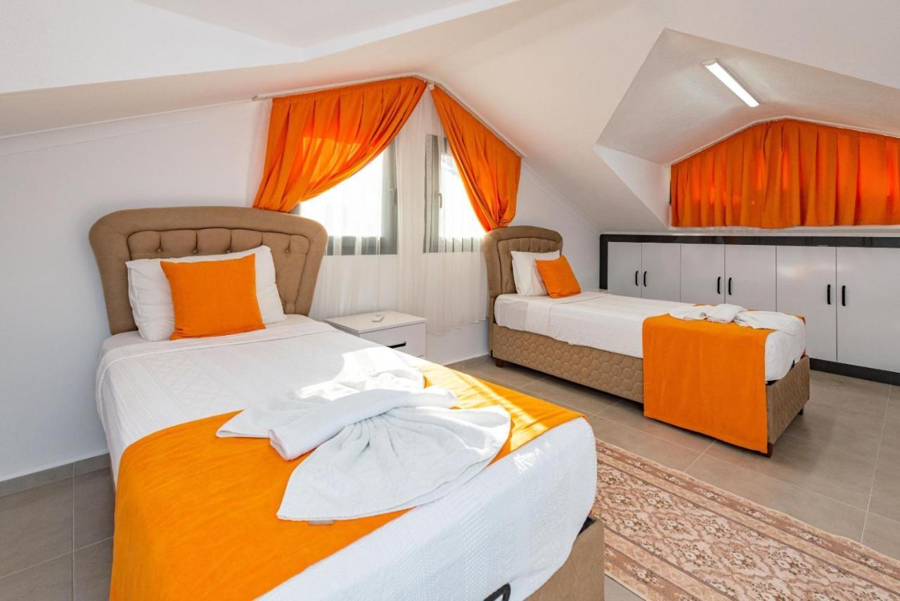 4 Bedroom Holiday Villa In Hisaroenue Oeluedeniz- Gold Rose Fethiye Esterno foto