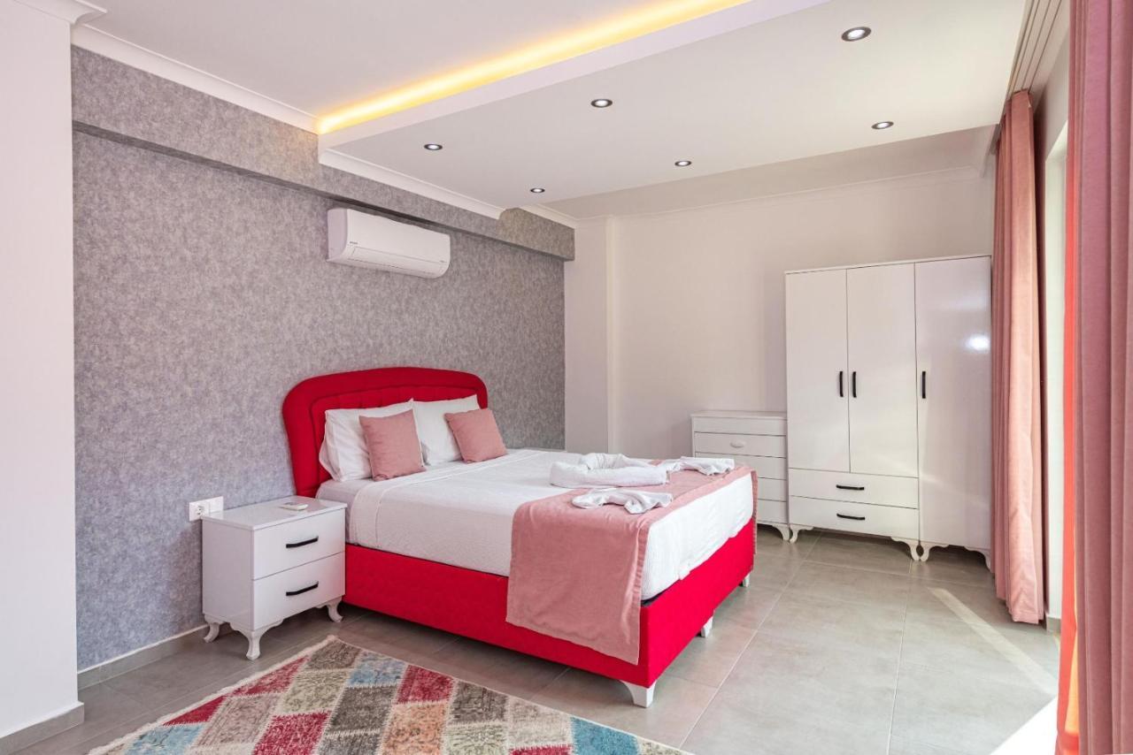 4 Bedroom Holiday Villa In Hisaroenue Oeluedeniz- Gold Rose Fethiye Esterno foto