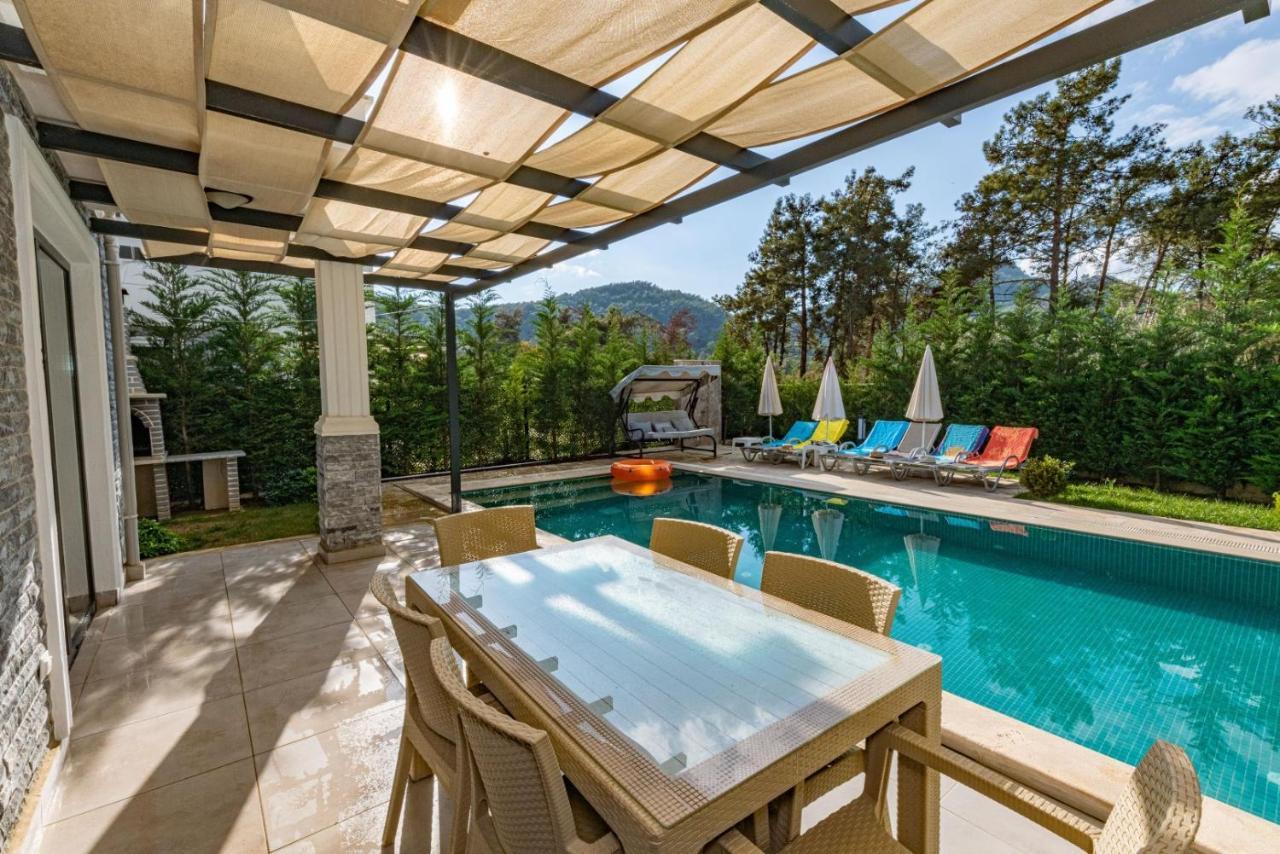 4 Bedroom Holiday Villa In Hisaroenue Oeluedeniz- Gold Rose Fethiye Esterno foto