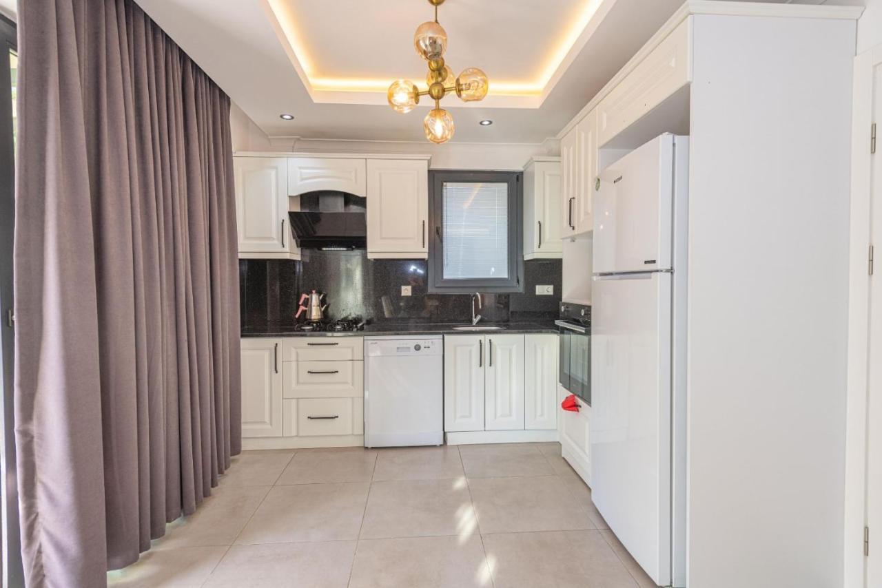 4 Bedroom Holiday Villa In Hisaroenue Oeluedeniz- Gold Rose Fethiye Esterno foto