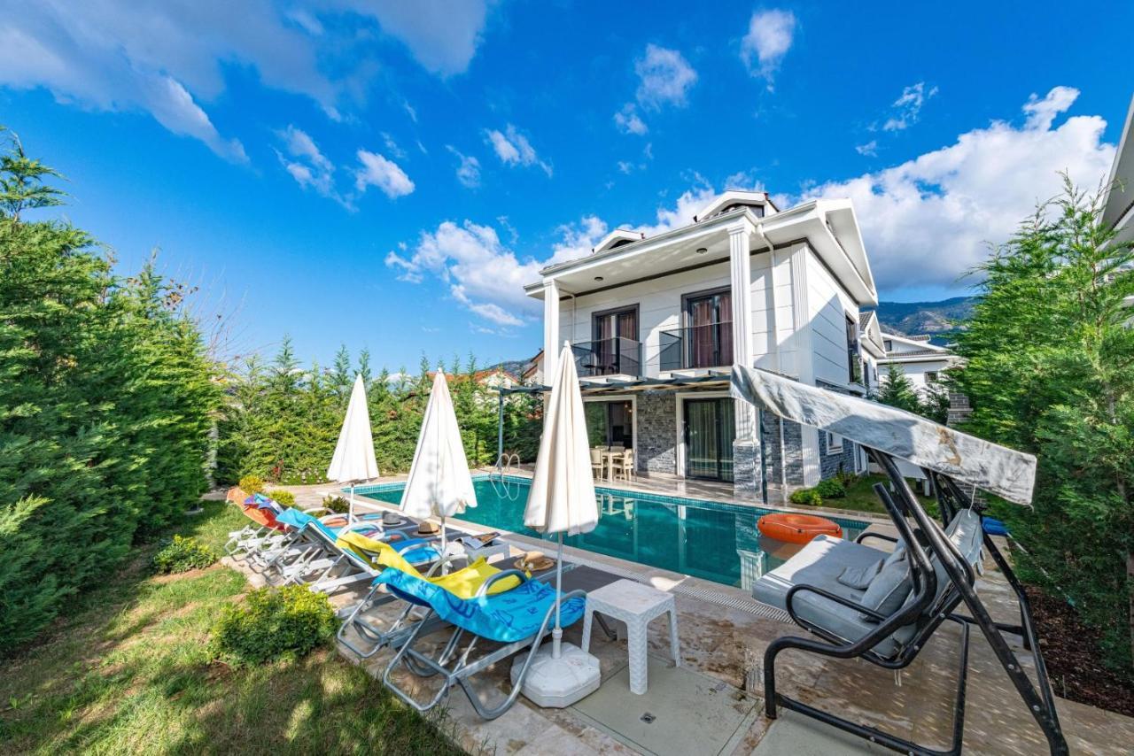 4 Bedroom Holiday Villa In Hisaroenue Oeluedeniz- Gold Rose Fethiye Esterno foto