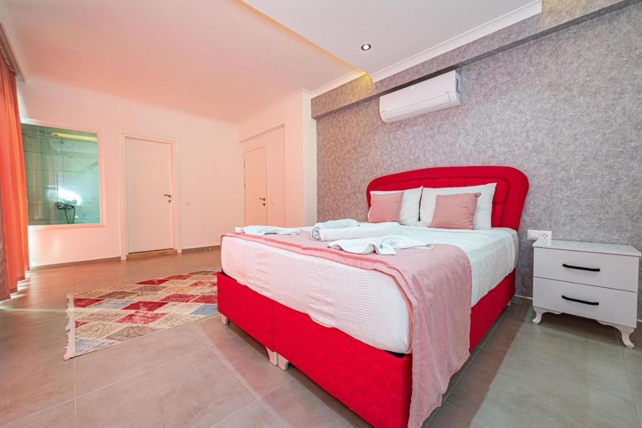 4 Bedroom Holiday Villa In Hisaroenue Oeluedeniz- Gold Rose Fethiye Esterno foto