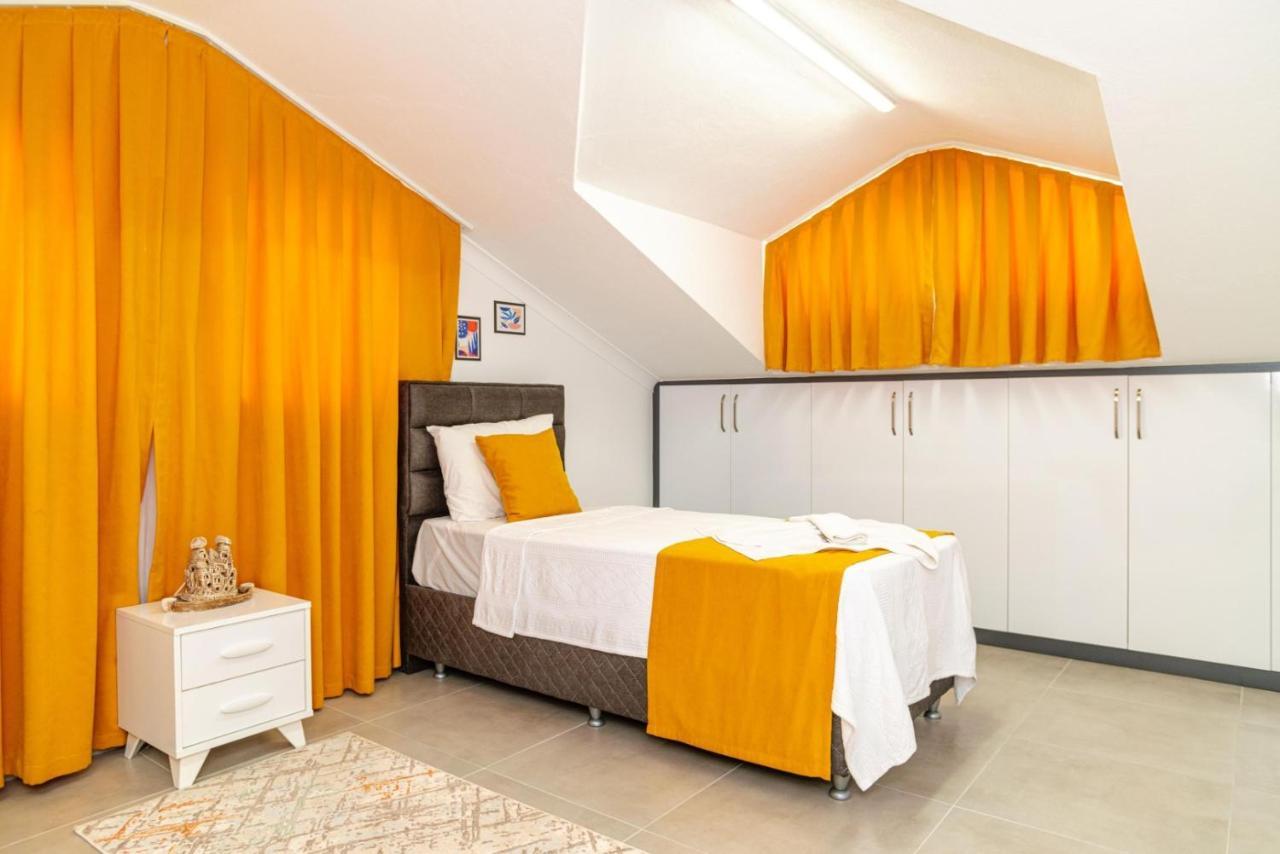 4 Bedroom Holiday Villa In Hisaroenue Oeluedeniz- Gold Rose Fethiye Esterno foto