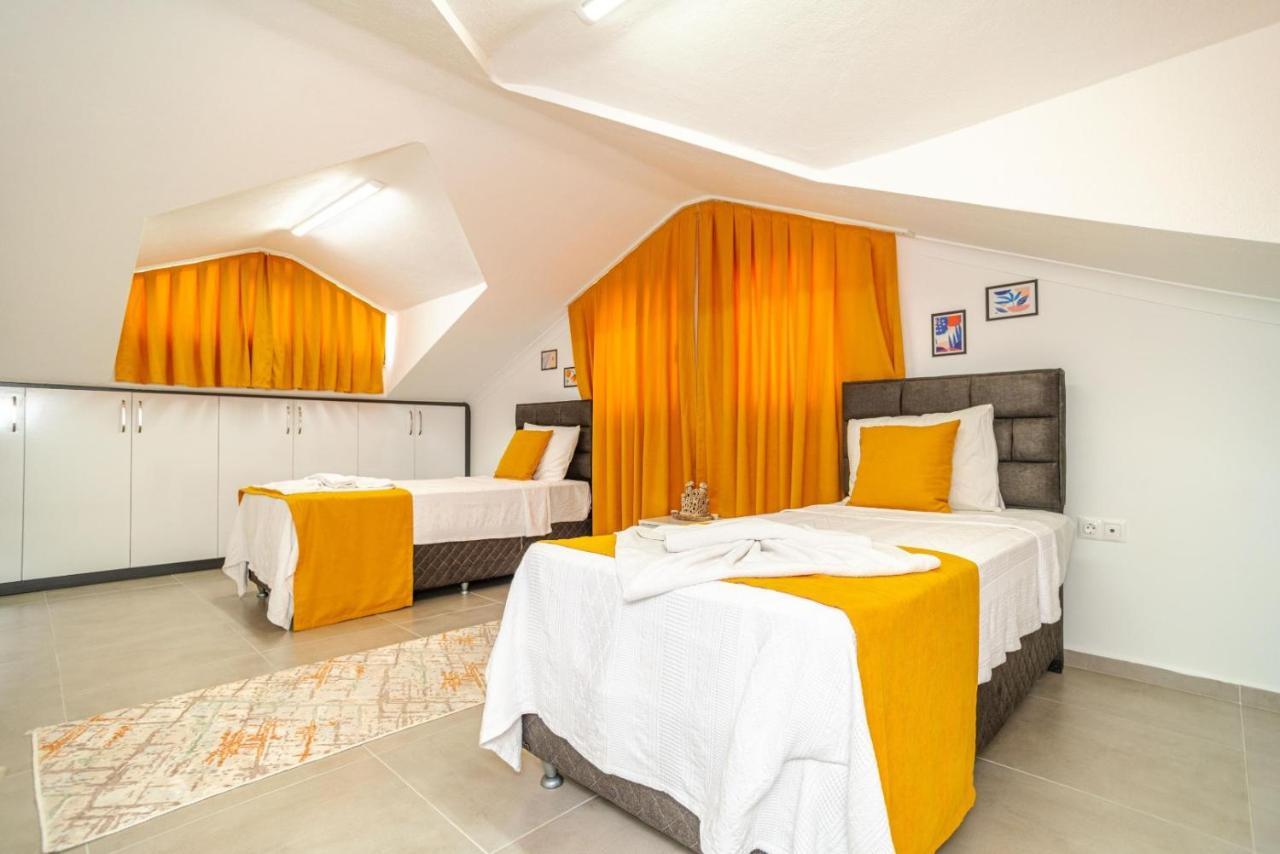 4 Bedroom Holiday Villa In Hisaroenue Oeluedeniz- Gold Rose Fethiye Esterno foto