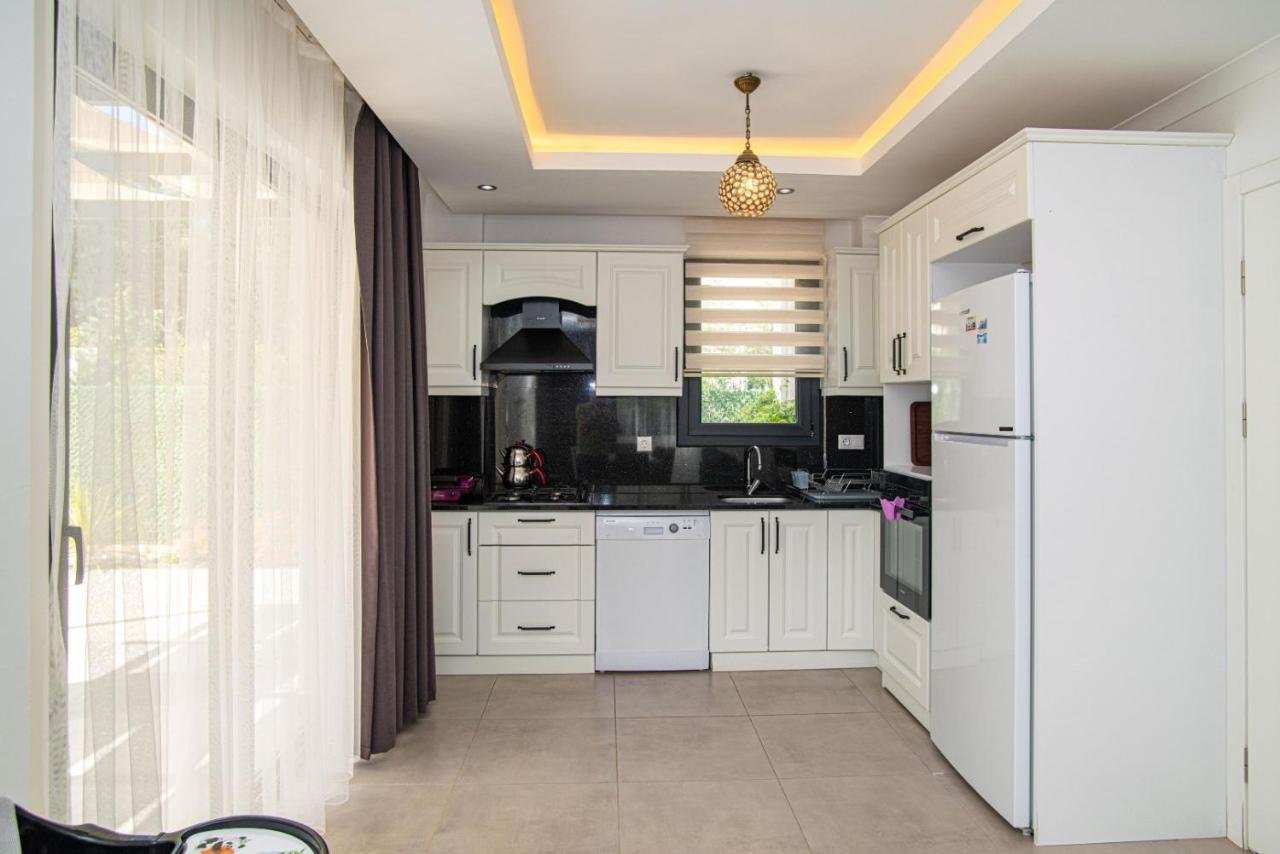 4 Bedroom Holiday Villa In Hisaroenue Oeluedeniz- Gold Rose Fethiye Esterno foto